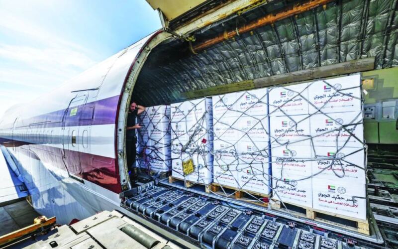 وصول طائرة مساعدات إلى العريش مُحمّلة بـ 100 طن