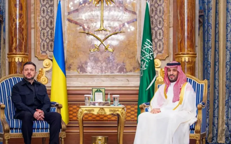 ولي العهد وزيلينسكي يناقشان الأزمة الأوكرانية ومستجدات الشرق الأوسط – أخبار السعودية