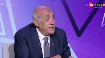 أطاحوا به إلى بحر الظلمات.. فتحي سند بعد هبوط الإسماعيلي: من يحاسب المتسببين؟ 13/05/2026 03:08 م علق الناقد الرياضي فتحي سند على هبوط النادي الإسماعيلي إلى دوري المحترفين، مطالبًا بفتح ملف الإدارات التي تسببت في تراجع النادي خلال السنوات الماضية….