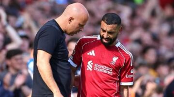 الجماهير غاضبة و صلاح يشعل الأزمة.. هل انتهى وقت سلوت في ليفربول؟ 18/05/2026 08:53 ص لم يكن أحد يتوقع أن يتحول الموسم الذي بدأ بأحلام كبيرة داخل ليفربول إلى حالة من القلق والارتباك بهذه السرعة فبعد أقل من عام