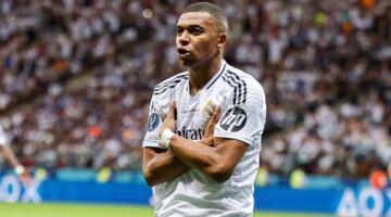 مبابي يحسم موقفه بشأن الرحيل عن صفوف ريال مدريد                                                                                                                                                       15/05/2026 04:23 م                                                                                                                                                       حسم النجم الفرنسي كيليان مبابي، مهاجم ريال مدريد، الجدل المثار حول مستقبله مؤكدًا رفضه التام لفكرة الرحيل عن صفوف النادي الملكي بنهاية الموسم الجاري.