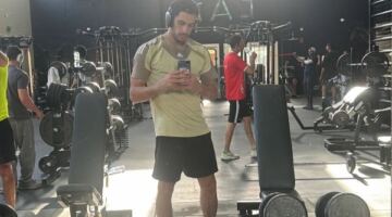 بعد الإصابة.. مصطفى شوبير يظهر في الجيم                                                                                                                                                    11/05/2026 04:45 ص                                                                                                                                                    شارك مصطفى شوبير حارس مرمى النادى الأهلى جمهوره صوره جديدة عبر حسابها الشخصي على موقع التواصل الاجتماعي إنستجرام.