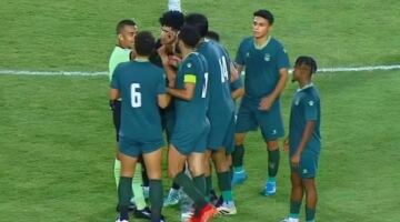 بعد سقوط فاركو والإسماعيلي.. صراع خماسي للنجاة من دوامة الهبوط للقسم الثاني                                                                                                                                                       14/05/2026 12:30 م                                                                                                                                                       انتهت محاولات فاركو في الاستمرار ببطولة الدوري المصري الممتاز بعد احتلاله المركز الثالث عشر برصيد 22 نقطة، ورغم تبقي 3 جولات على النهاية أصبح من الصعب خروج الفريق من دوامة الهبوط.