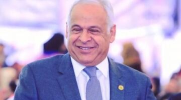 تقلل فرص المواهب.. فرج عامر يطالب بتقليص عدد الأجانب في الأندية المصرية 12/05/2026 10:58 ص كشف فرج عامر رئيس نادي سموحة السابق عبر حسابه على موقع “فيسبوك” عن رؤيته بشأن تنظيم عدد اللاعبين الأجانب داخل الأندية المصرية، مؤكدًا ضرورة إعادة النظر في اللوائح الحالية لضمان منح الفرصة للاعبين المح