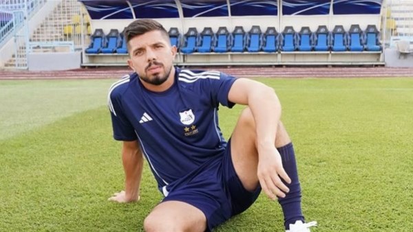 حتحوت: بيزيرا وبن شرقي الأفضل بالدوري.. ووكيلي أخطرني باهتمام الزمالك                                                                                                                                                       18/05/2026 07:00 ص                                                                                                                                                       أكد محمد شريف حتحوت، لاعب الفريق الأول لكرة القدم بنادي إنبي، أنه يعمل بشكل مستمر على تطوير مستواه الفني والبدني، مشيرًا إلى استعانته بمحلل أداء خاص لمساعدته على تحقيق أهداف محددة داخل الملعب.