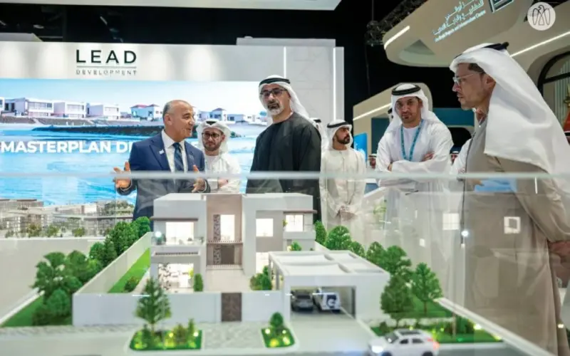 خالد بن محمد بن زايد: الاستثمار في بنية تحتية متقدمة يعزز جودة الحياة