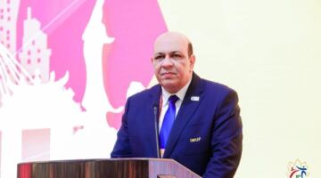رئيس اتحاد الكونغ فو يشكر وزير الشباب والرياضة على دعم وتهنئة بعثة المنتخب في الصين                                                                                                                                                       14/05/2026 04:20 م                                                                                                                                                       ثمن شريف مصطفى، رئيس الاتحاد المصري والعربي والأفريقي، نائب رئيس الاتحاد الدولي للووشو كونغ فو، حرص جوهر نبيل، وزير الشباب والرياضة على تهنئة بعثة منتخب الووشو كونغ فو المشارك في بطولة كأس العالم للسا