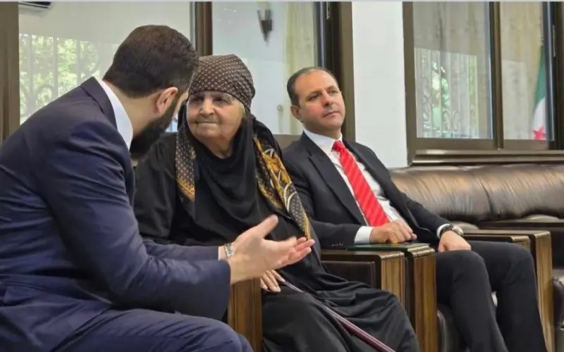 عاجل | عمة أحمد الشرع تثير التفاعل: «مسبحة من مكة» هديتي للرئيس بعد الحج – أخبار السعودية