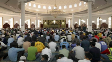للصائمين أول أيام ذي الحجة.. موعد صلاة المغرب في المحافظات والقاهرة