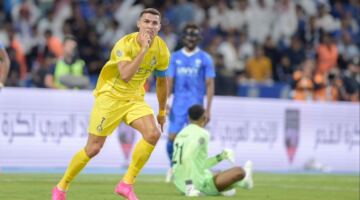 موعد مباراة النصر والهلال في قمة الدوري السعودي والقنوات الناقلة
                                                
                                                
                                                    12/05/2026 10:32 ص
                                                
                                                
                                                    تتجه أنظار عشاق الكرة العربية والسعودية مساء الثلاثاء صوب ملعب الأول بارك في العاصمة الرياض لمتابعة مباراة النصر أمام منافسه الهلال في ديربي استثنائي قد يُعيد تشكيل خريطة المنافسة على لقب الدوري السعو