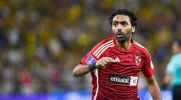 موقف حسين الشحات يقلق الأهلي قبل مواجهة المصري الحاسمة في الدوري                                                                                                                                                       12/05/2026 12:52 م                                                                                                                                                       يخضع حسين الشحات، لاعب الفريق الأول لكرة القدم بالنادي الأهلي، لفحص طبي جديد خلال الساعات المقبلة، من أجل الاطمئنان على إصابته في الكتف، إلى جانب نزلة البرد التي تعرض لها مؤخرًا.